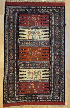 GK703- Kurdi Kelim - 103 X 180